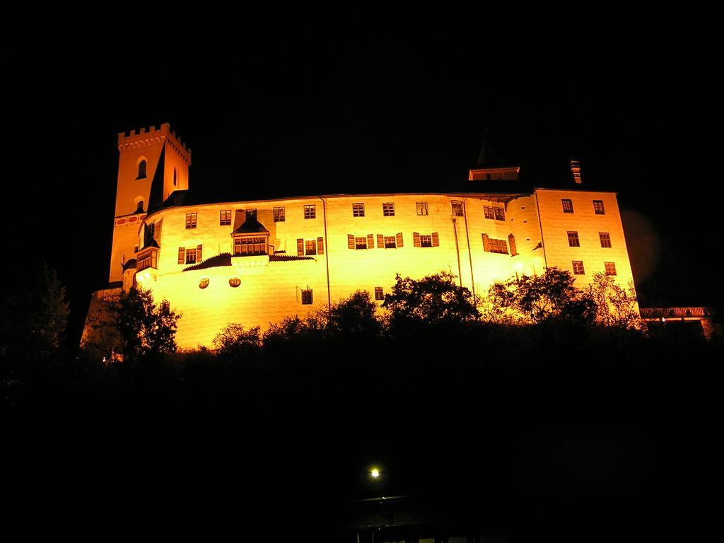 Hotel Ruze Rožmberk nad Vltavou Exterior foto